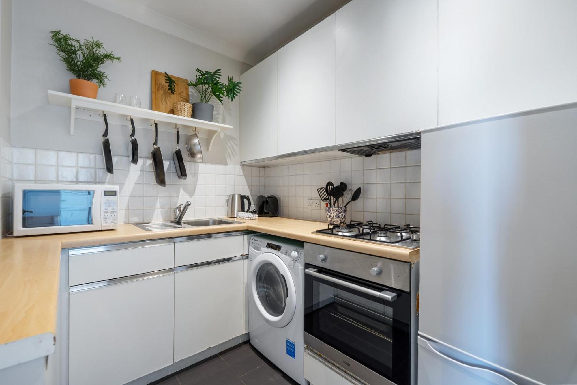 Apartment Fulham Road London