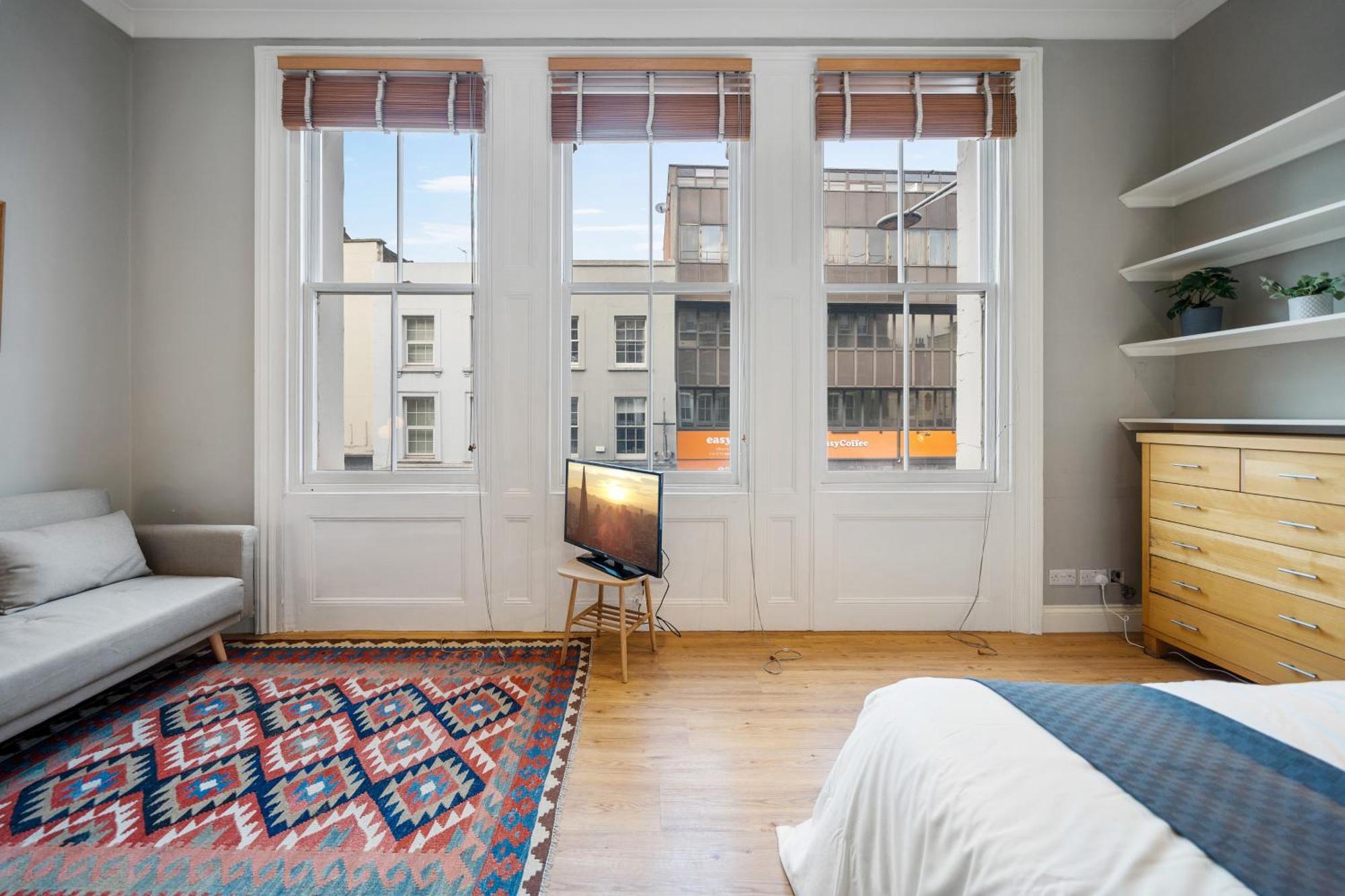 Apartment Fulham Road London